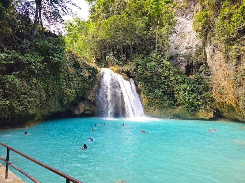 Kawasan Falls Canyoneering