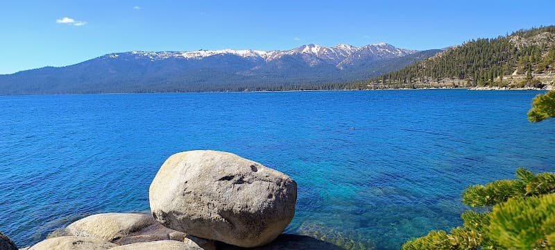 Kayak or SUP Rental at Sand Harbor