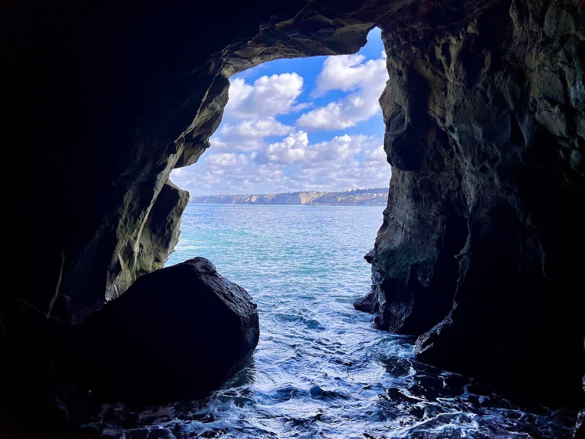 La Jolla Coast Walk (to Sunny Jim Sea Cave)