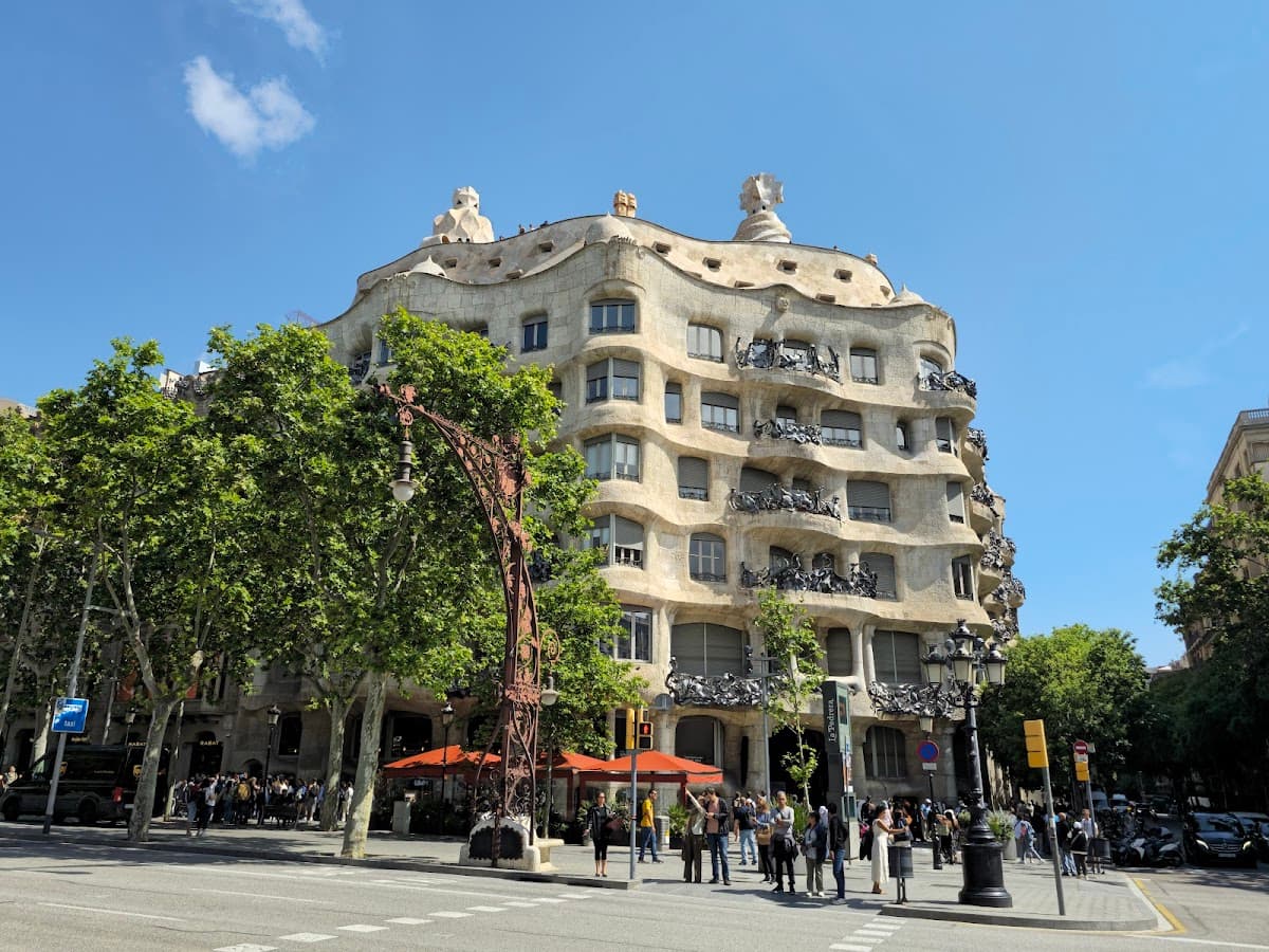 La Pedrera Night Experience