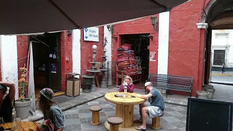 Las Gringas Pizza – Vegan & Veg Options