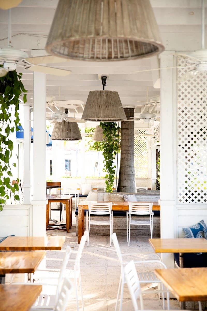 Lemon 2 Go Café