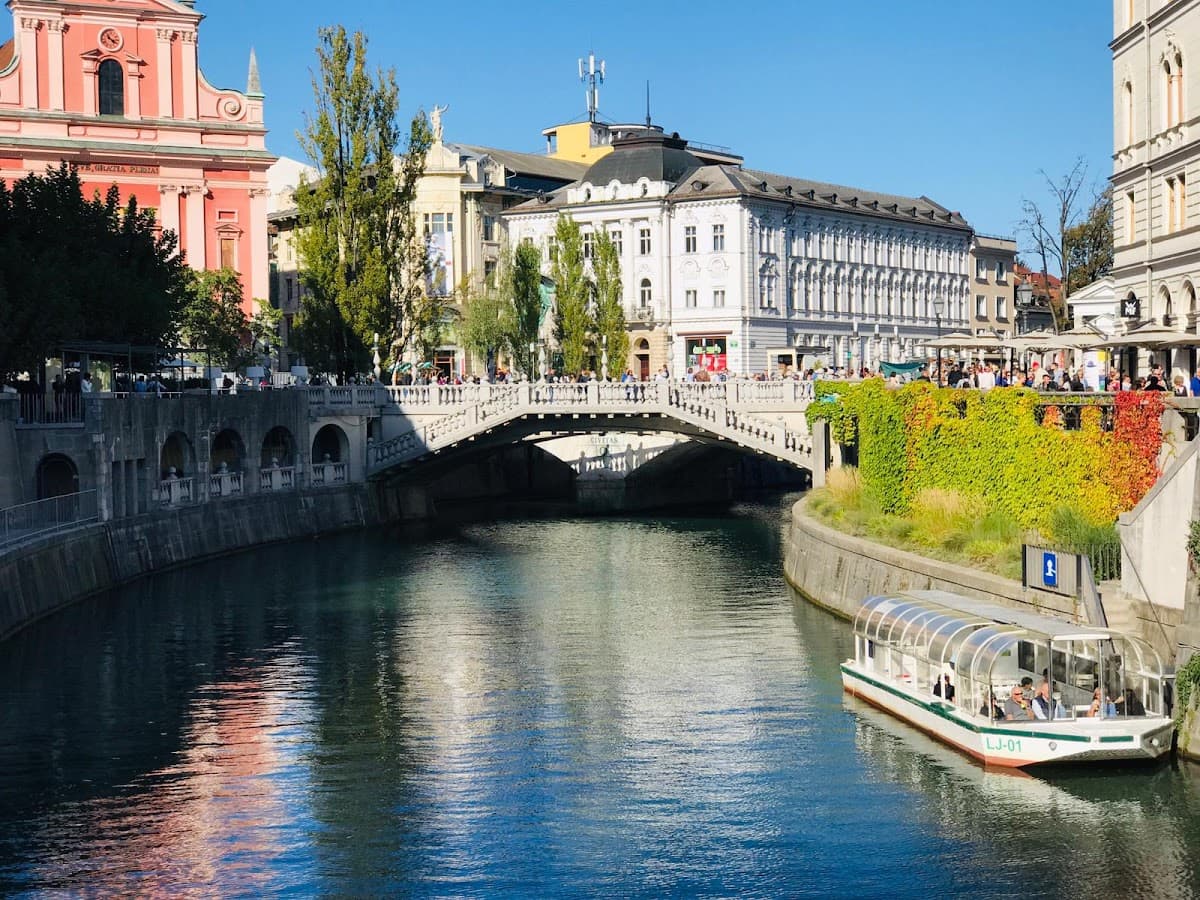 Ljubljanica River Walk