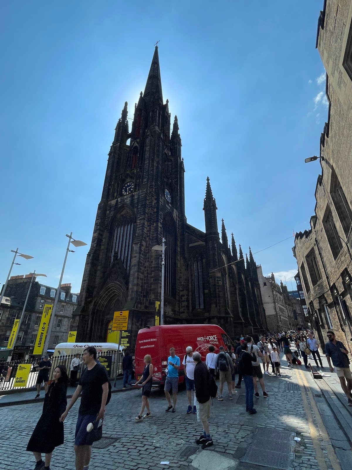 Edinburgh's Historic Heart: Royal Mile to Arthur's Seat