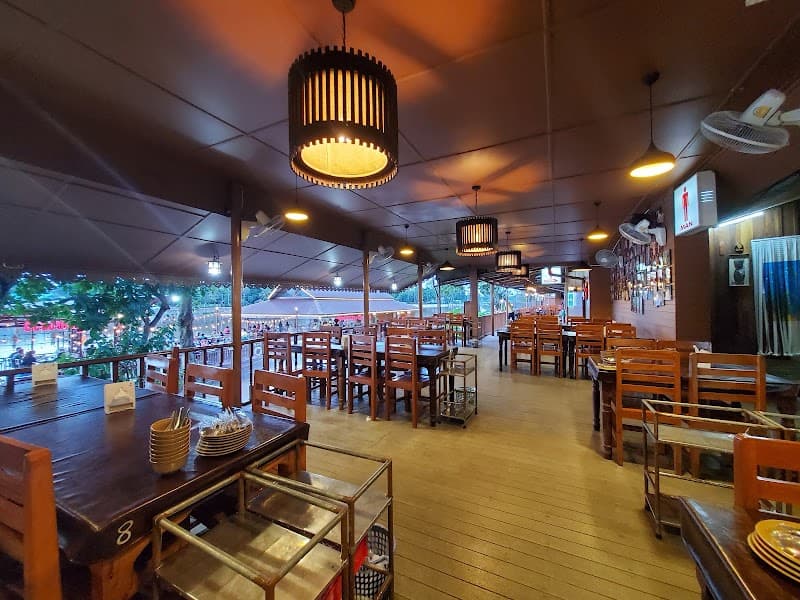 Lu Lam Restaurant Chiang Rai