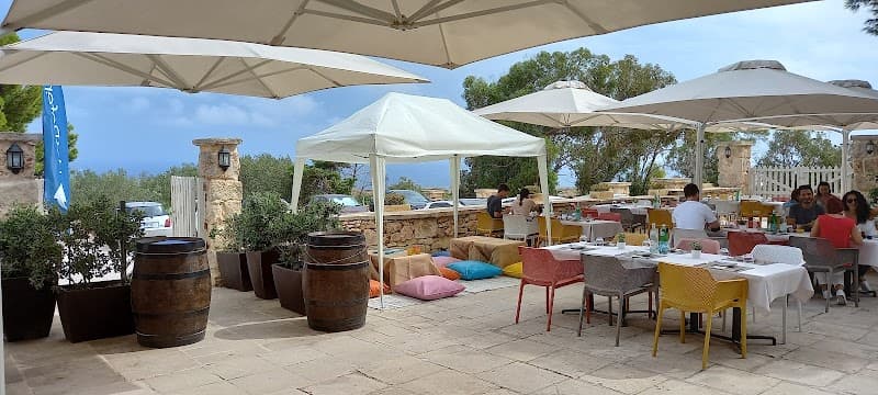 Madliena Lodge (10 min drive from Sliema)