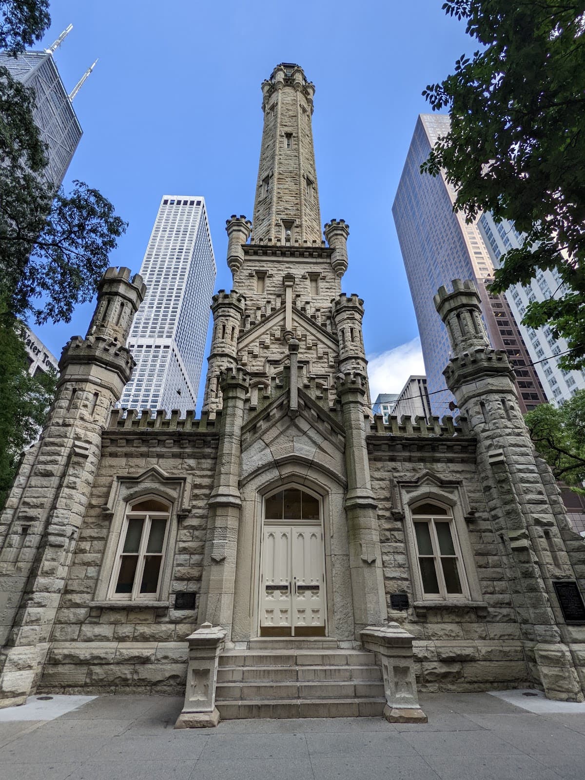 Magnificent Mile & Water Tower