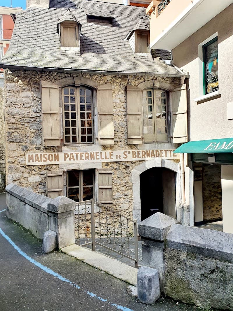 Maison Paternelle de Sainte Bernadette