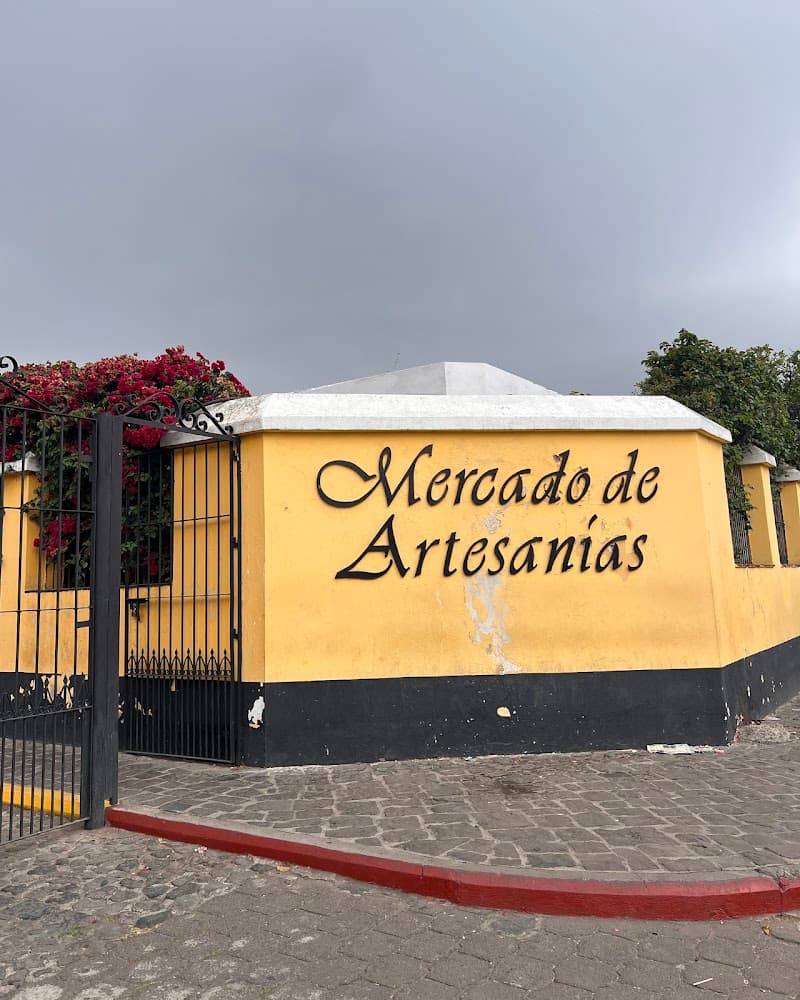 Mercado de Artesanías Antigua Guatemala