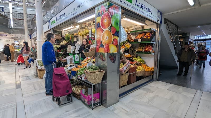 Mercado de Poniente Café