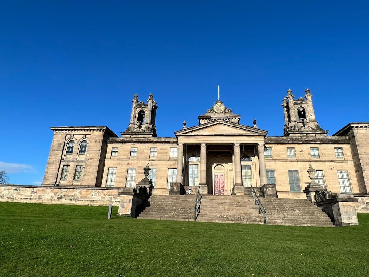 Merchiston Library & Modern Art Gallery
