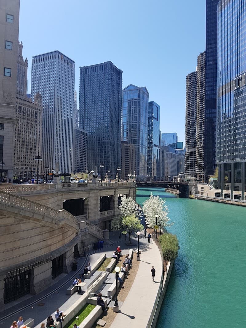 Millennium Park & Chicago Riverwalk Stroll
