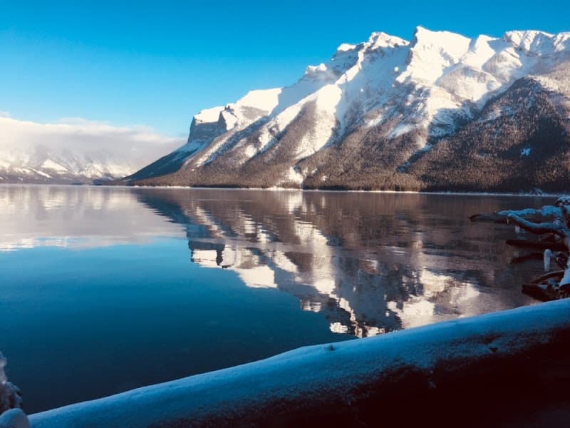 Minnewanka Lake Café