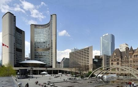 Nathan Phillips Square & Toronto Sign