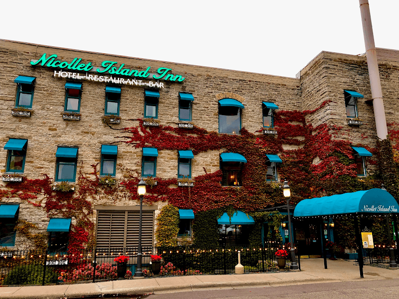 Nicollet Island Inn Dining