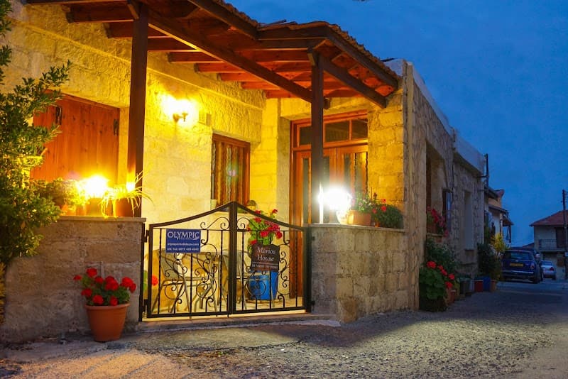Omodos Village Café