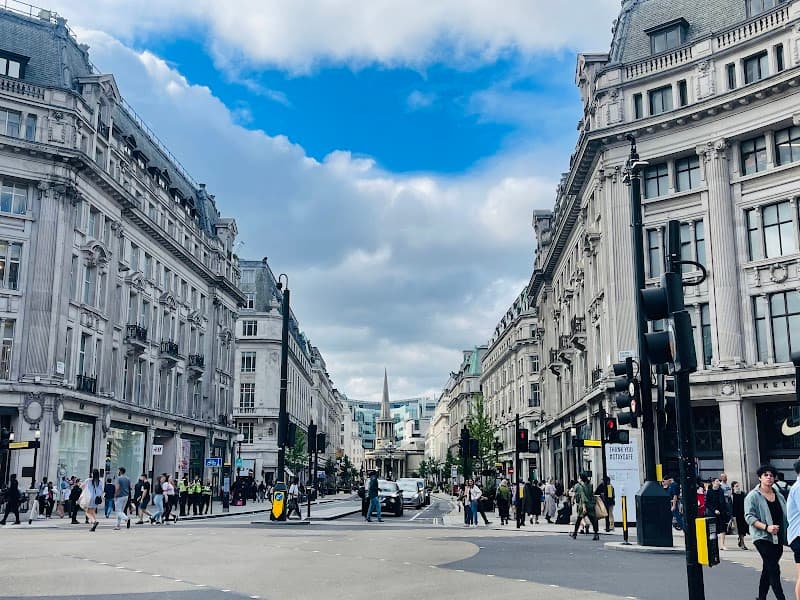 Oxford Street Shopping