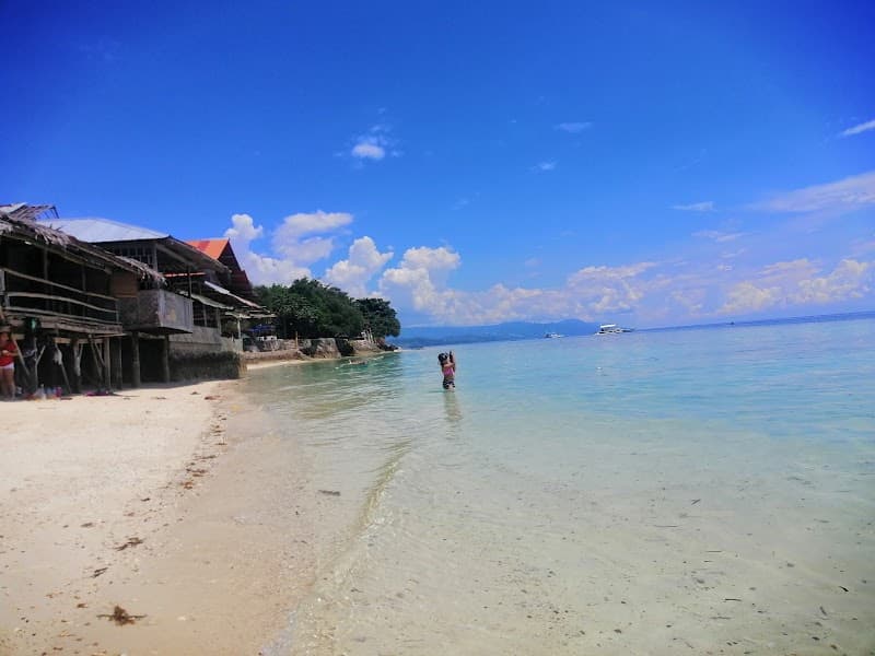 Panagsama Beach & Reefhouse Free Explore