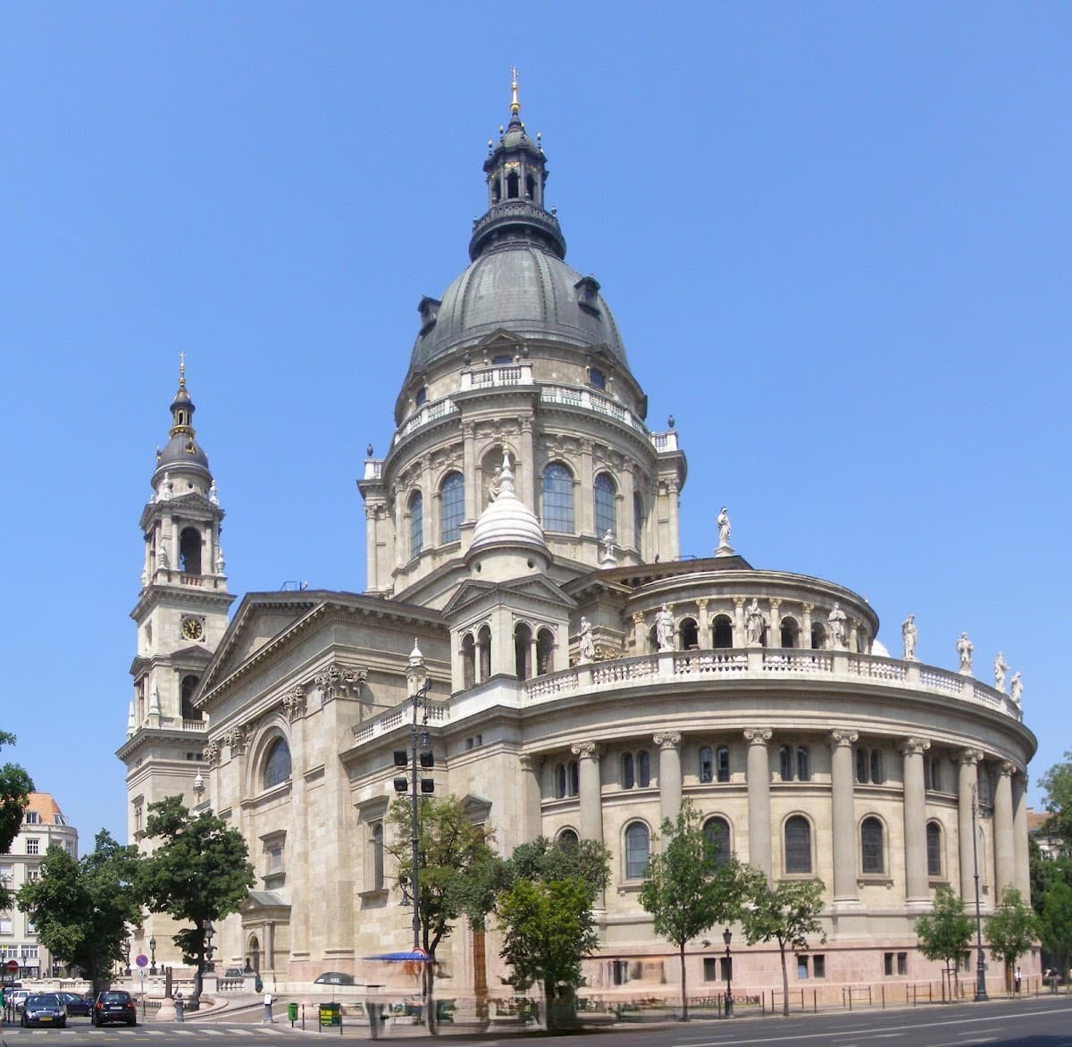 Parliament & St. Stephen's Basilica