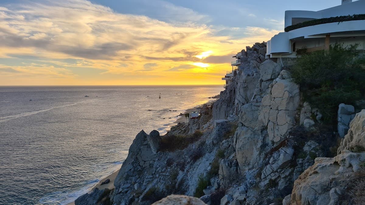 Pedregal Coastal Trails