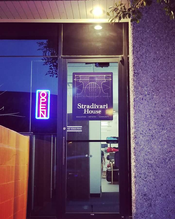 Phoenix Takeaway Curry Shop