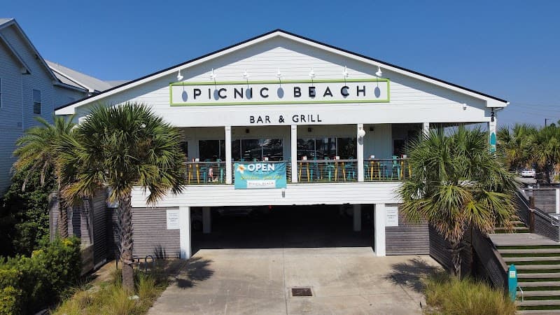 Gulf Shores Jungle-Coast Escape for Two
