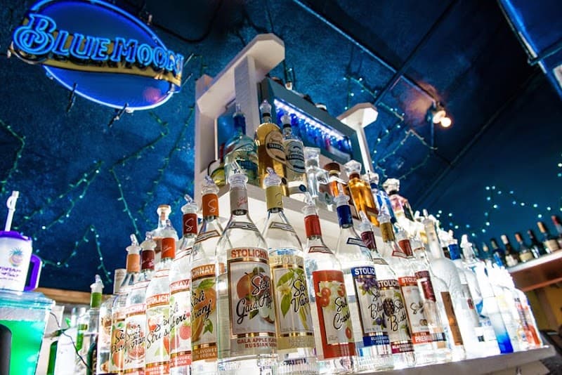 Pineapple Willy's Patio Bar