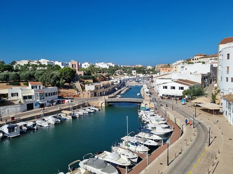 Port de Ciutadella Promenade