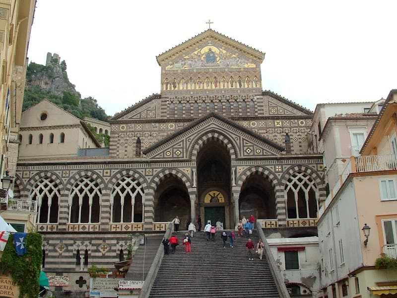 Positano Shopping Streets