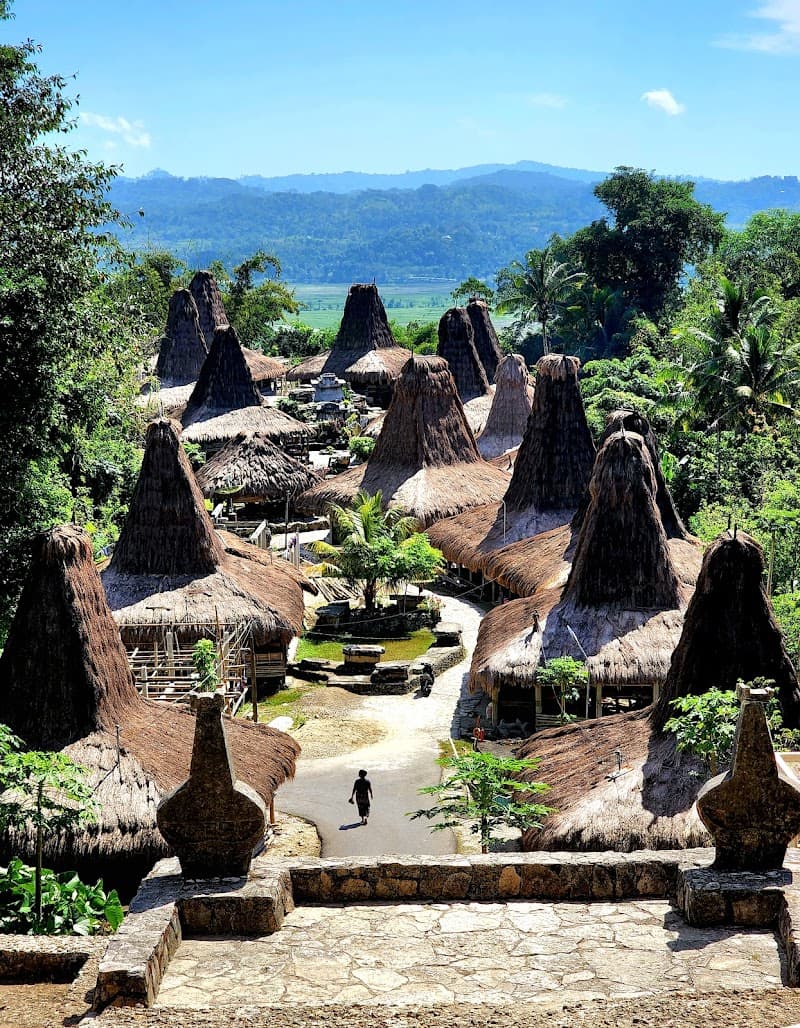 Praijing Megalithic Village