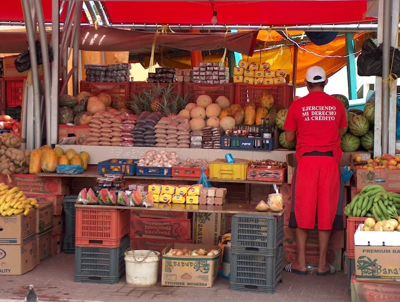Punda Street Market & Floating Market