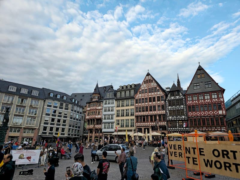 Römerberg & Old Town (including Römer City Hall)
