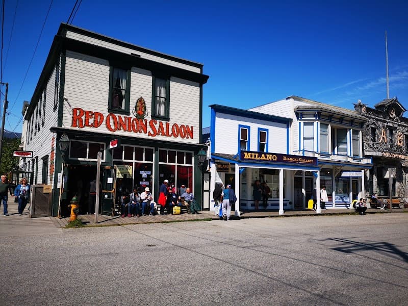 Red Onion Saloon Cafe