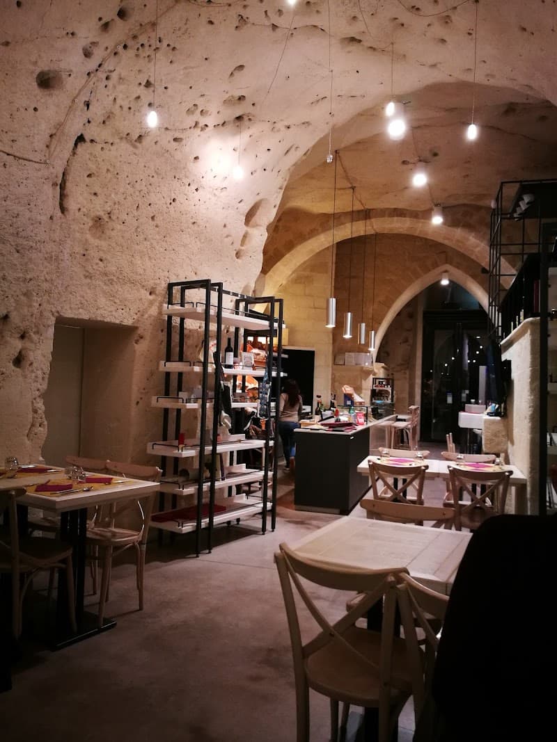 Glamorous Caves & Golden Hour in Matera’s Sassi