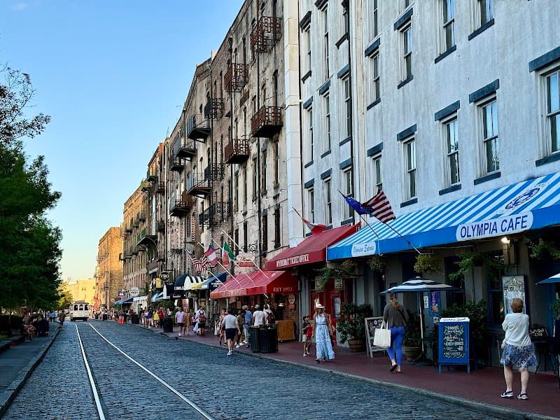 River Street & Live Music in the Historic District