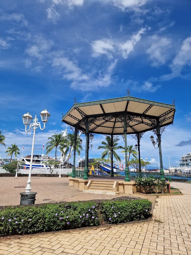 Roulottes de la Place Vaiete (Second Visit)