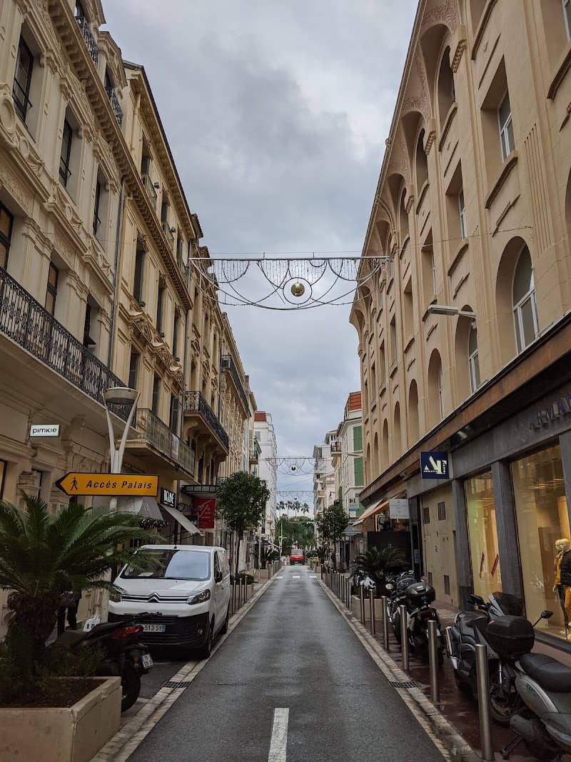 Rue d’Antibes & Backstreet Exploring