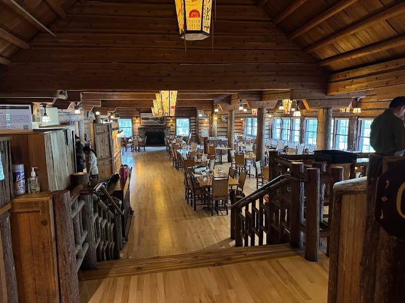 Russell’s Fireside Dining Room