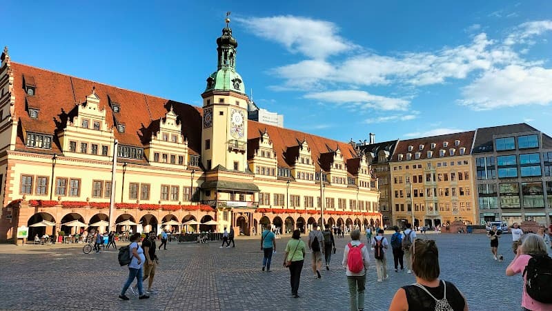 Leafy Leipzig: Canal Paths, Wild Parks & Creative Quarters