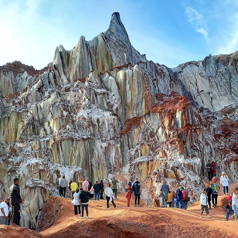 Salt Goddess Cave (غار نمک هرمز)