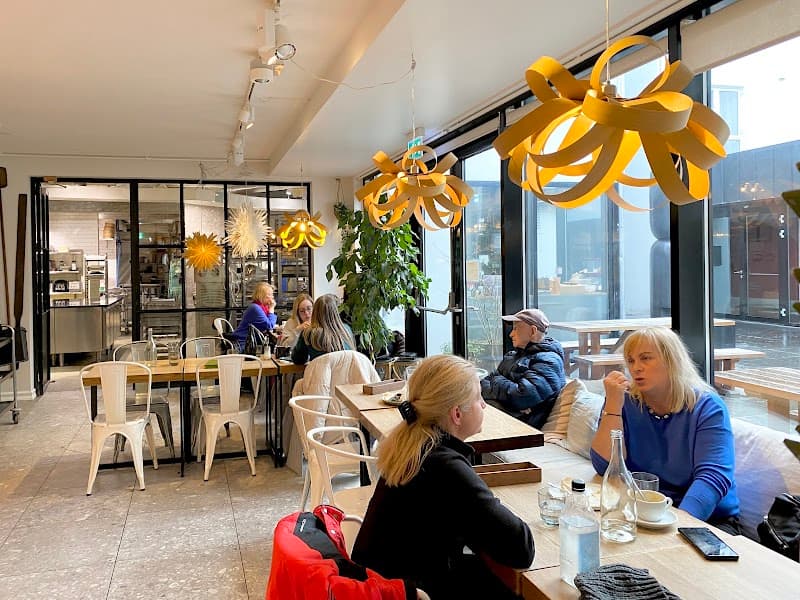 Reykjavík Adventure: Nature, Trails & Icelandic Elegance