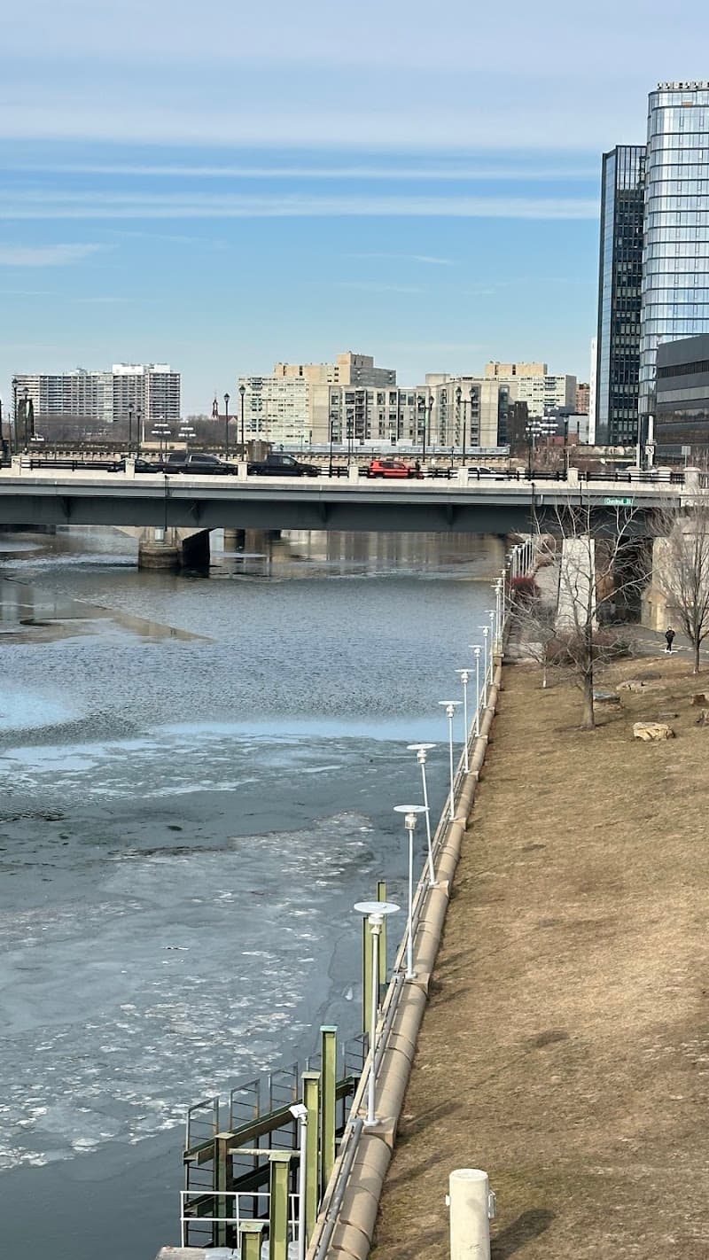 Schuylkill River Trail & Boardwalk