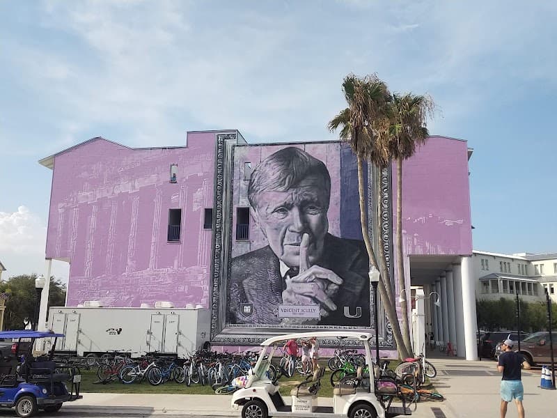 Seaside Amphitheater Nightlife