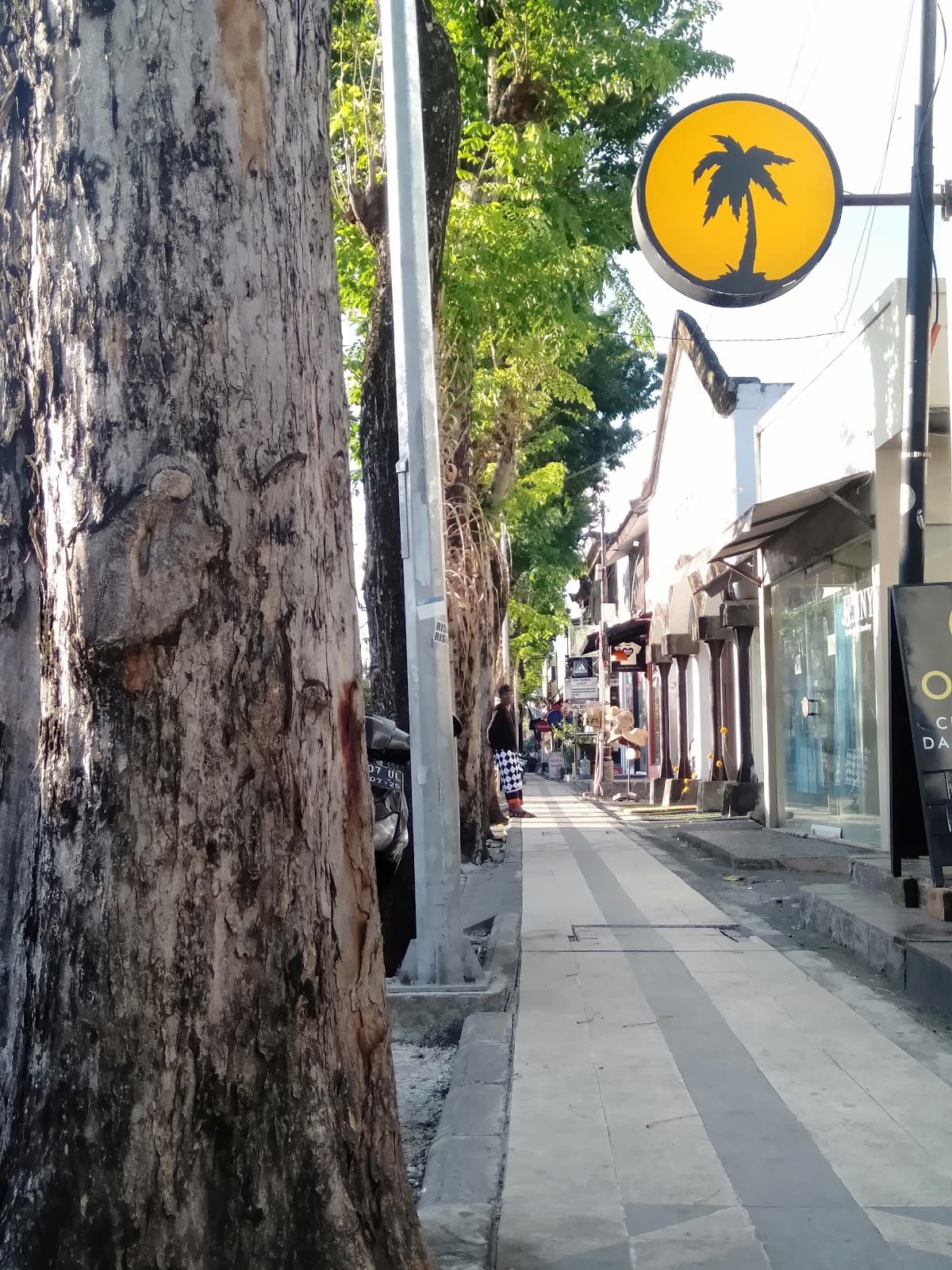 Seminyak Street Shopping