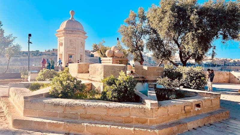 Senglea Promenade & Gardjola Gardens