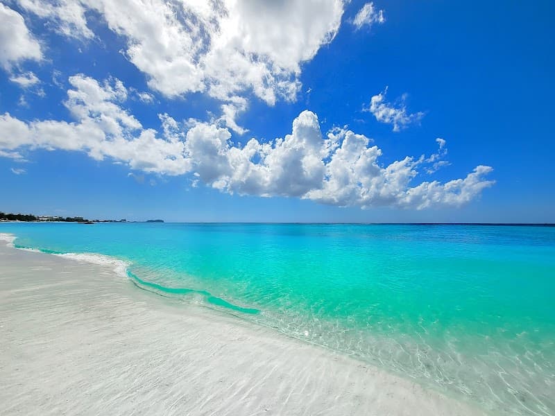 Seven Mile Beach