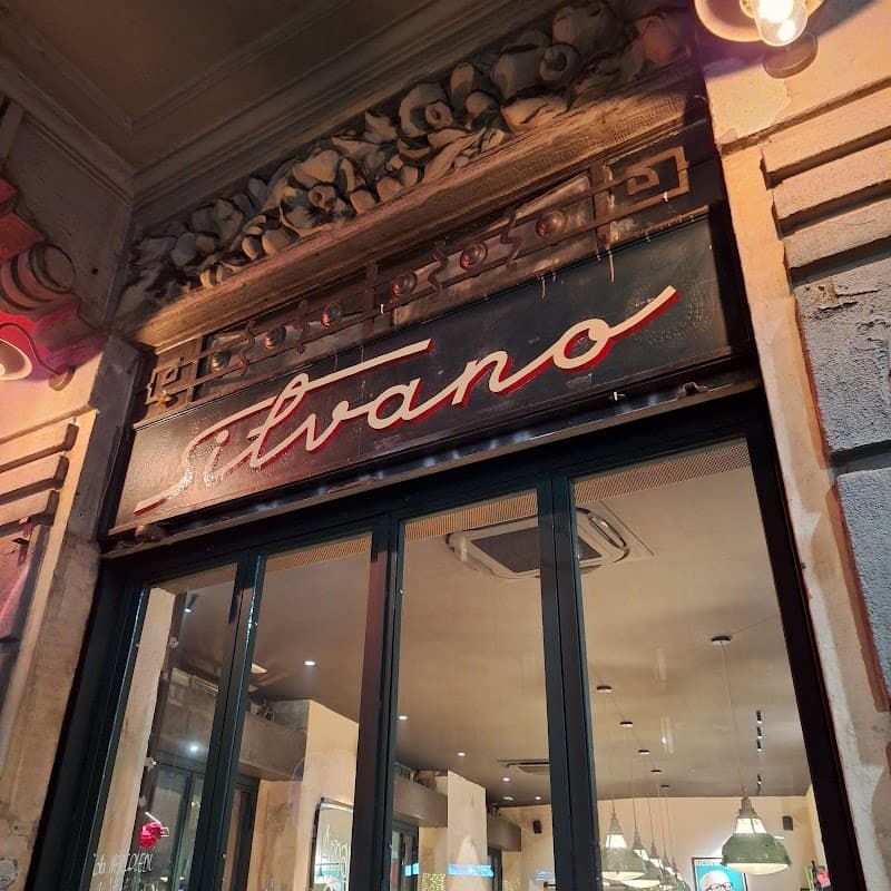 Milan's Culinary Weekend: Food, Wine & Style