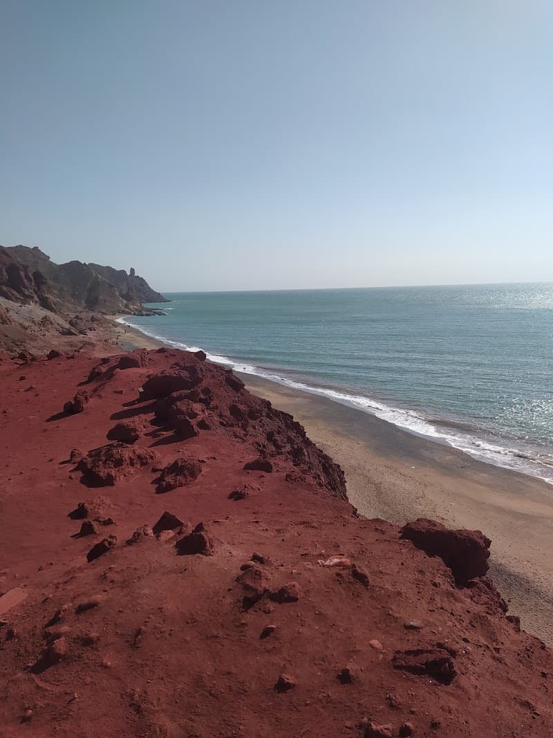 Silver Beach (ساحل نقرهای)