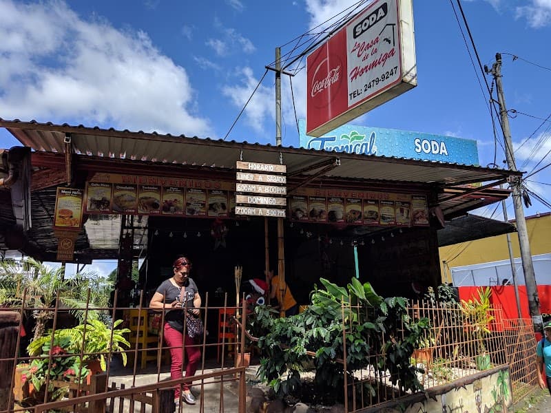 Pura Vida Adventure: 5 Days in La Fortuna