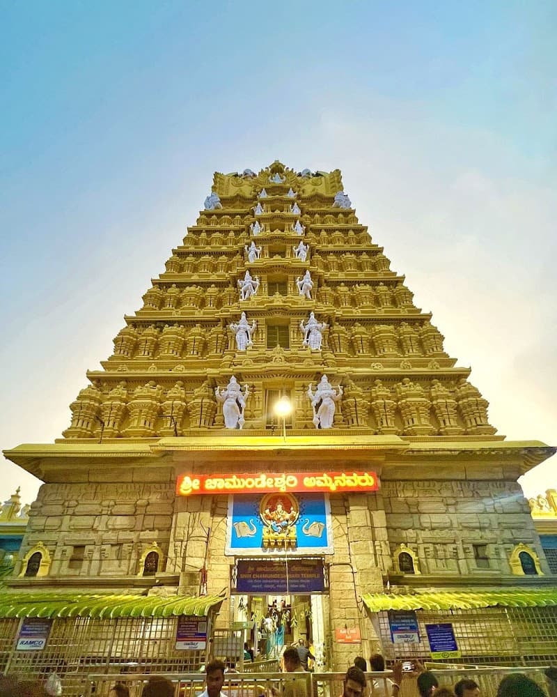 Sri Chamundeshwari Temple & Chamundi Hill Viewpoint